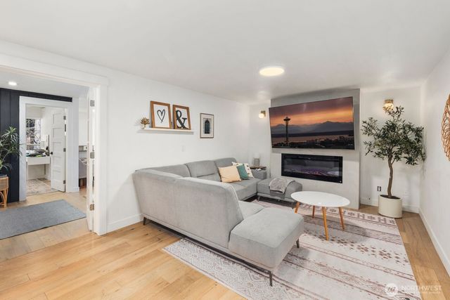 36503 2nd Ave SW, Federal Way, WA 98023