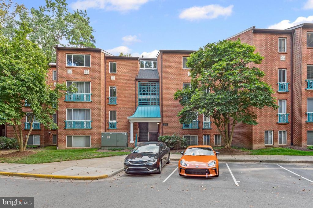 11841 SHIRE CT #2C, Reston, VA 20191