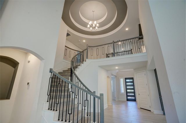 126 Keechie Creek, Conroe, TX 77304