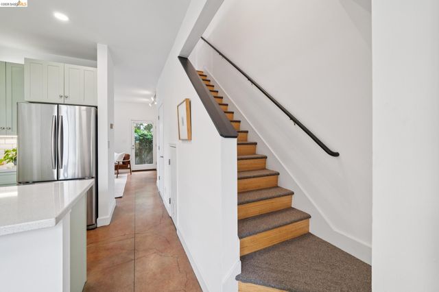 480 42Nd St E, Oakland, CA 94609