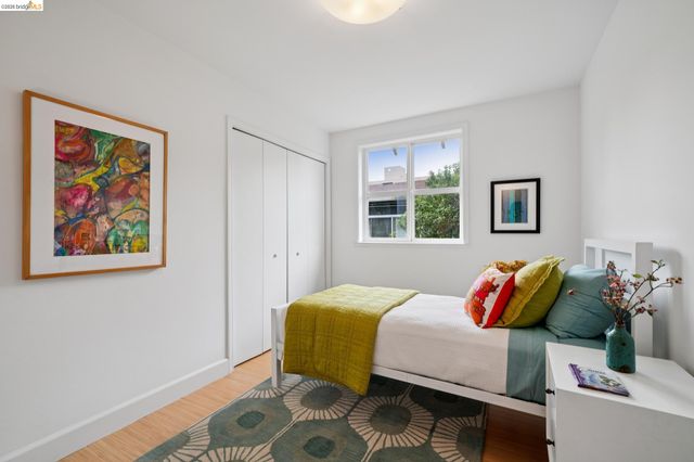 480 42Nd St E, Oakland, CA 94609