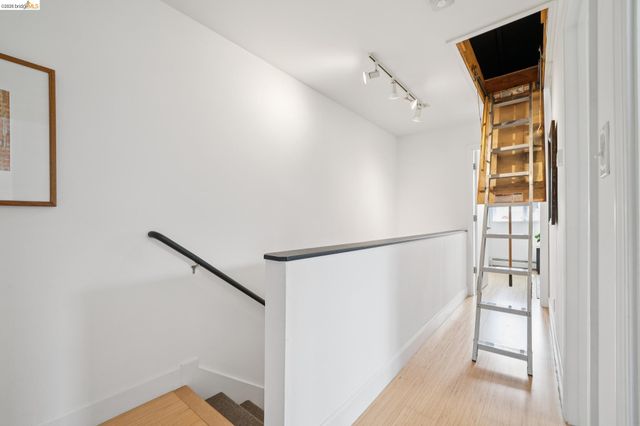 480 42Nd St E, Oakland, CA 94609