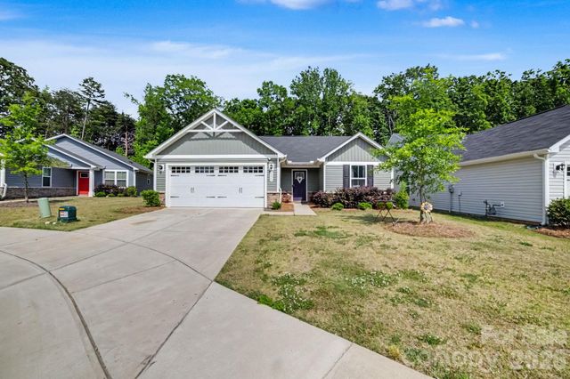2220 Goldwood Drive, Charlotte, NC 28215