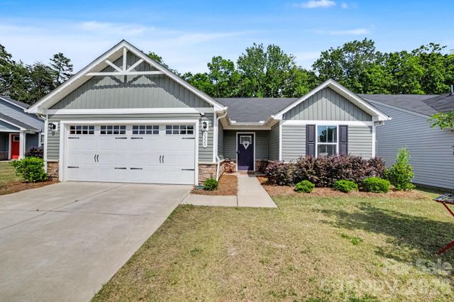 2220 Goldwood Drive, Charlotte, NC 28215