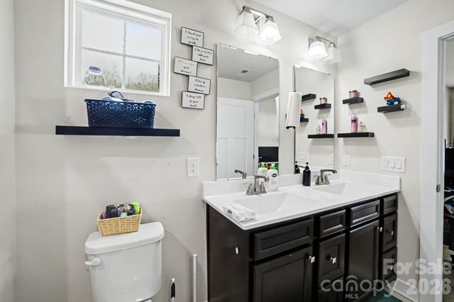 2220 Goldwood Drive, Charlotte, NC 28215