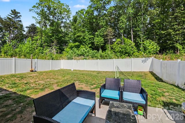 2220 Goldwood Drive, Charlotte, NC 28215