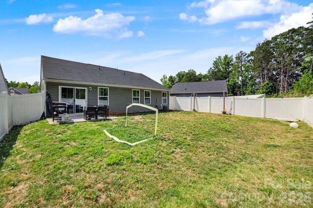 2220 Goldwood Drive, Charlotte, NC 28215