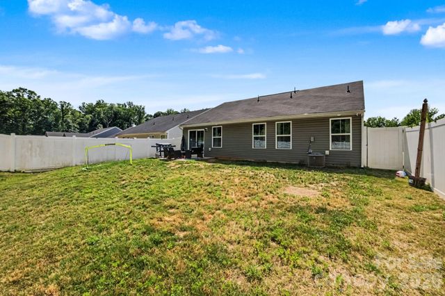 2220 Goldwood Drive, Charlotte, NC 28215
