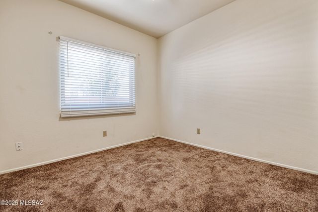 8313 S Via Del Palacio, Tucson, AZ 85747