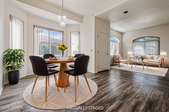 8313 S Via Del Palacio, Tucson, AZ 85747