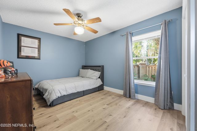 1532 ASHFORD OAKS Way, Jacksonville Beach, FL 32250