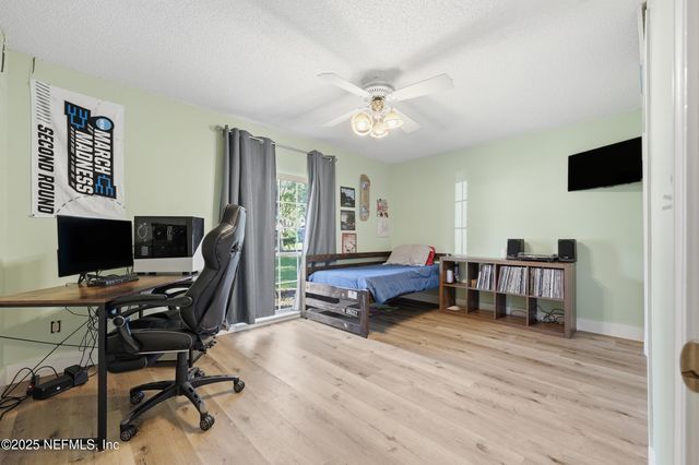 1532 ASHFORD OAKS Way, Jacksonville Beach, FL 32250