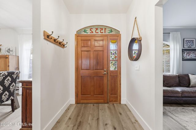 1532 ASHFORD OAKS Way, Jacksonville Beach, FL 32250