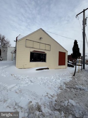 6778 MARSHALL RD, Upper Darby, PA 19082