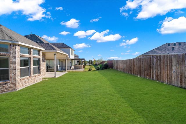 3136 Chinese Fir Drive, Heath, TX 75126