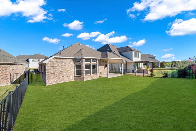 3136 Chinese Fir Drive, Heath, TX 75126