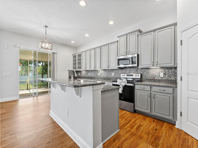 7606 S SPARKMAN STREET, Tampa, FL 33616