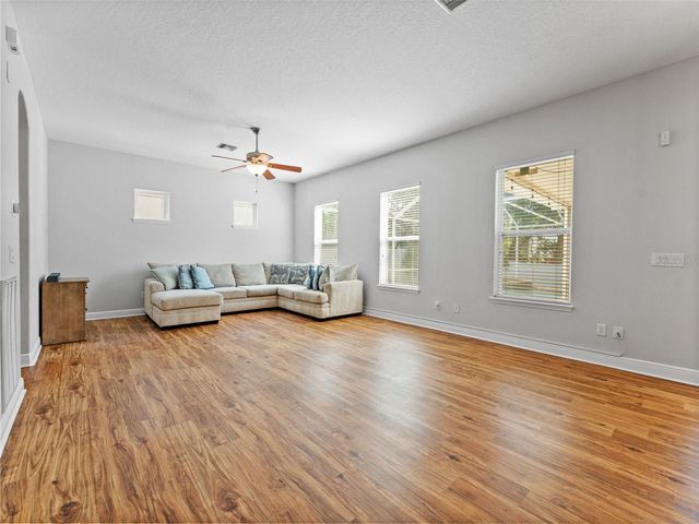 7606 S SPARKMAN STREET, Tampa, FL 33616