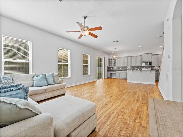7606 S SPARKMAN STREET, Tampa, FL 33616