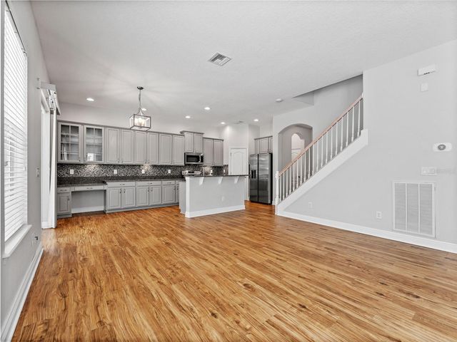 7606 S SPARKMAN STREET, Tampa, FL 33616