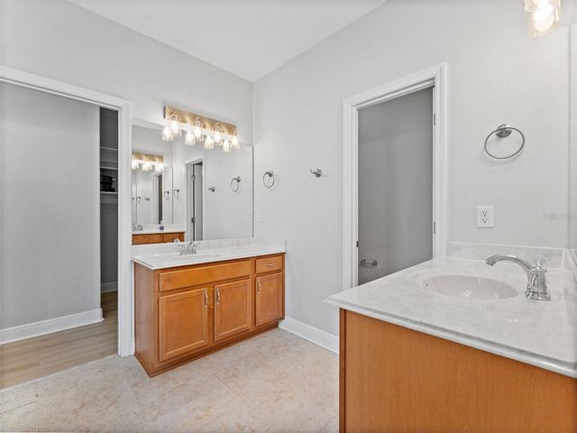 7606 S SPARKMAN STREET, Tampa, FL 33616