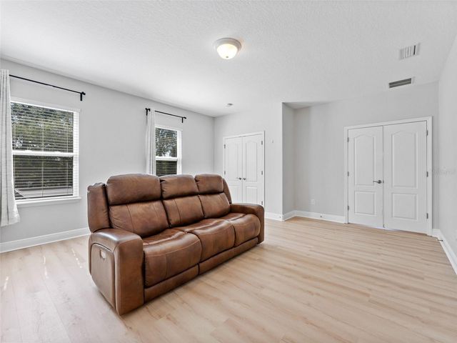 7606 S SPARKMAN STREET, Tampa, FL 33616