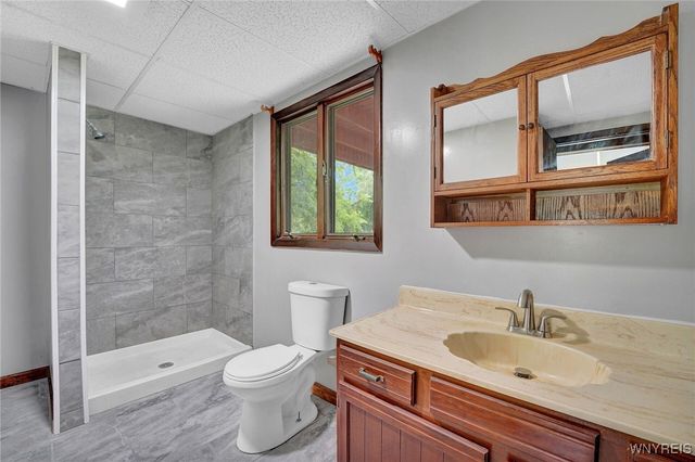 4357 Sunset Court, Lockport Town, NY 14094