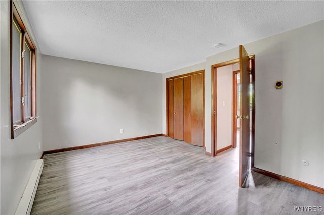 4357 Sunset Court, Lockport Town, NY 14094