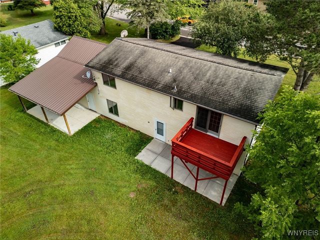 4357 Sunset Court, Lockport Town, NY 14094