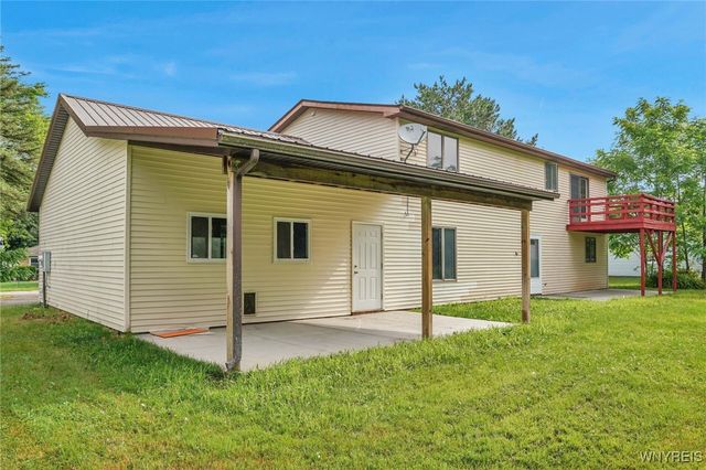 4357 Sunset Court, Lockport Town, NY 14094