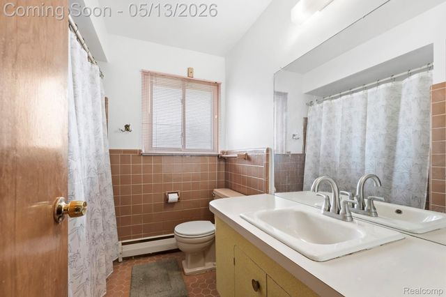 23410 Joy Road, Redford Charter Township, MI 48239