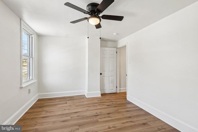 1007 WOODSIDE AVE, Brookhaven, PA 19015