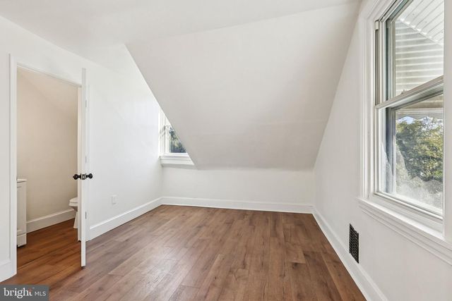 1007 WOODSIDE AVE, Brookhaven, PA 19015