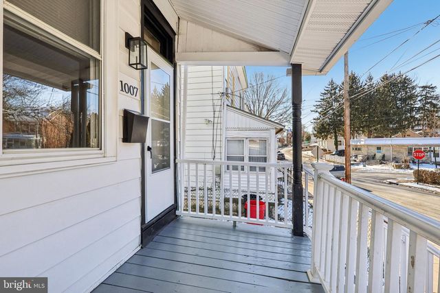 1007 WOODSIDE AVE, Brookhaven, PA 19015