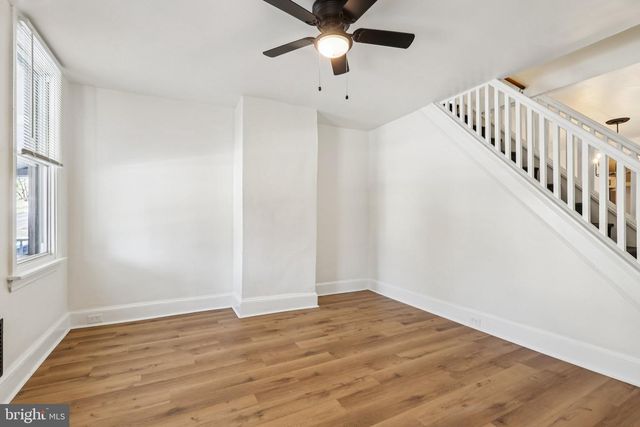 1007 WOODSIDE AVE, Brookhaven, PA 19015