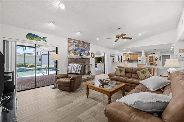 3111 HYDE PARK DRIVE, Clearwater, FL 33761