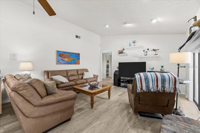 3111 HYDE PARK DRIVE, Clearwater, FL 33761