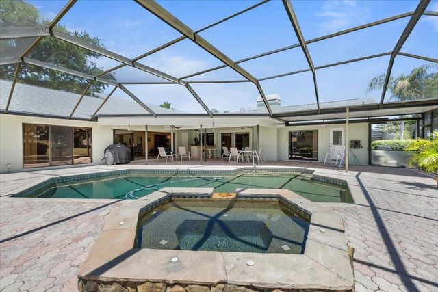 3111 HYDE PARK DRIVE, Clearwater, FL 33761