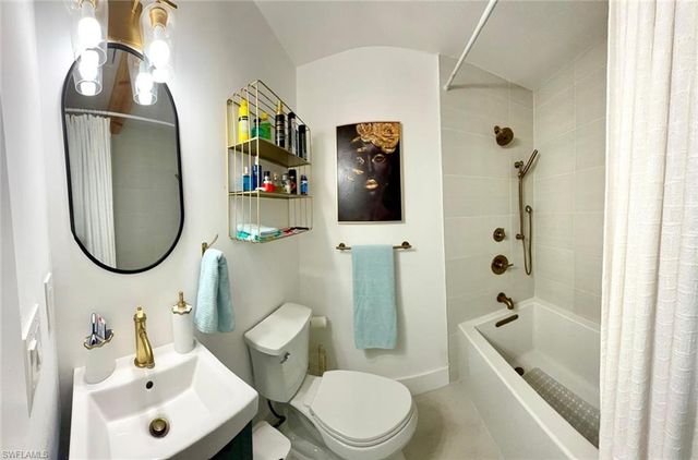 421 Cross ST, North Fort Myers, FL 33903