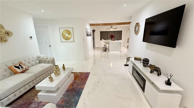 421 Cross ST, North Fort Myers, FL 33903