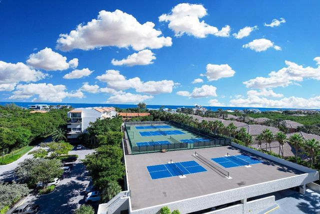 3912 S Ocean Boulevard 806, Highland Beach, FL 33487