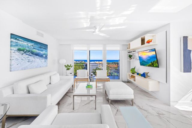 3912 S Ocean Boulevard 806, Highland Beach, FL 33487