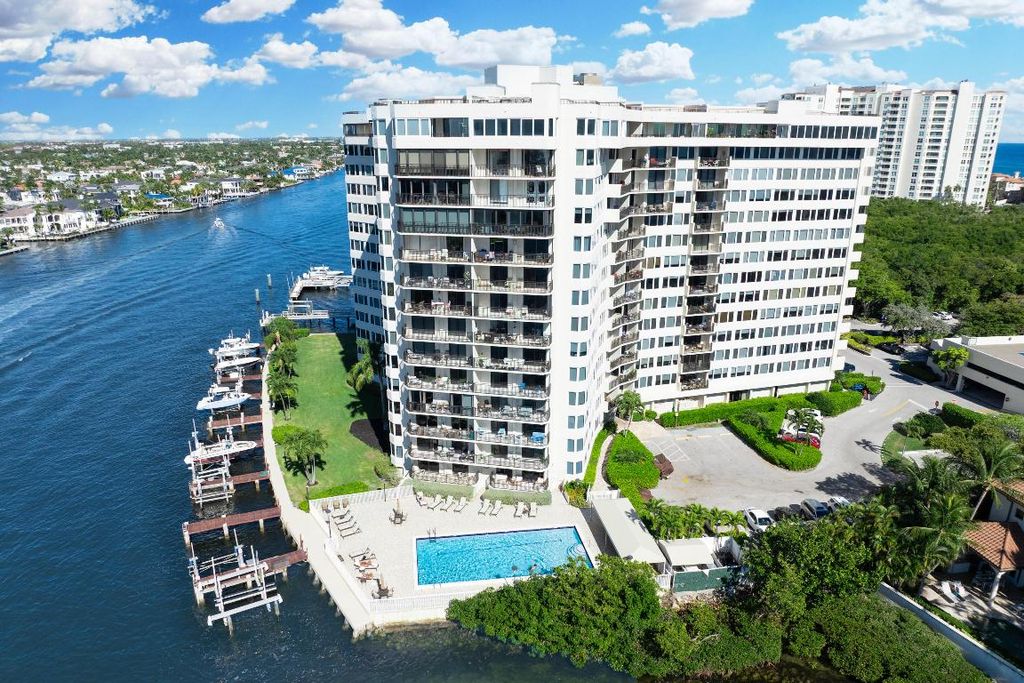 3912 S Ocean Boulevard 806, Highland Beach, FL 33487