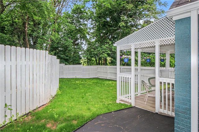 702 N Monongahela Ave, Glassport, PA 15045