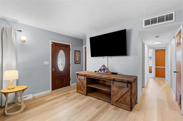 401 Sanders Avenue, Springdale, AR 72764