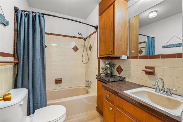 401 Sanders Avenue, Springdale, AR 72764