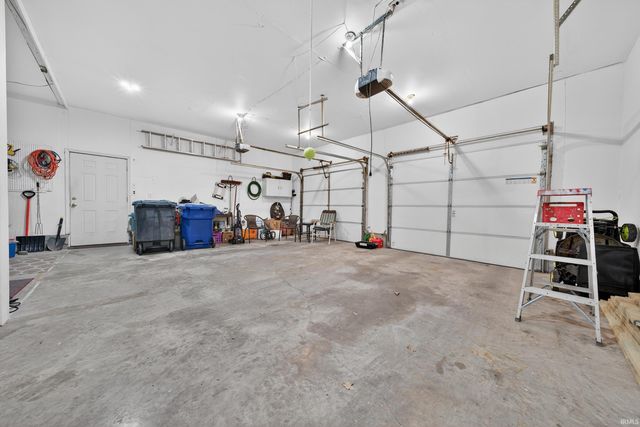 501 S DIXON Road, Kokomo, IN 46901