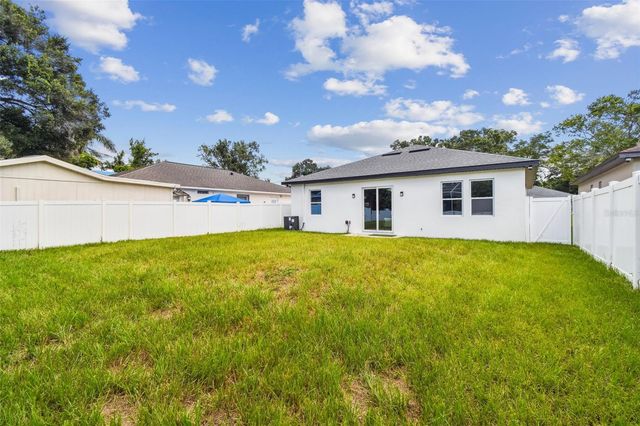 7208 N GLEN AVENUE, Tampa, FL 33614