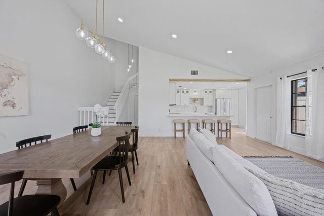 4451 Willow Pond Road B, West Palm Beach, FL 33417