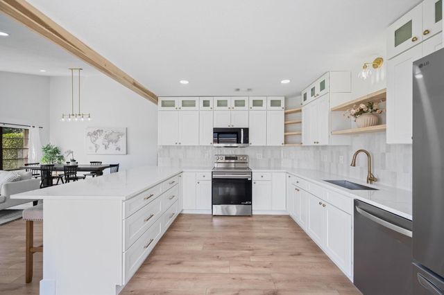 4451 Willow Pond Road B, West Palm Beach, FL 33417